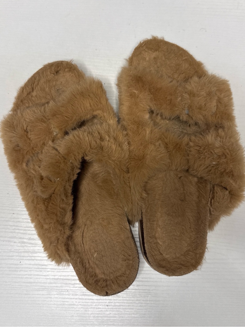Women's Plush Faux Fur Slide Slippers - Chestnut Brown